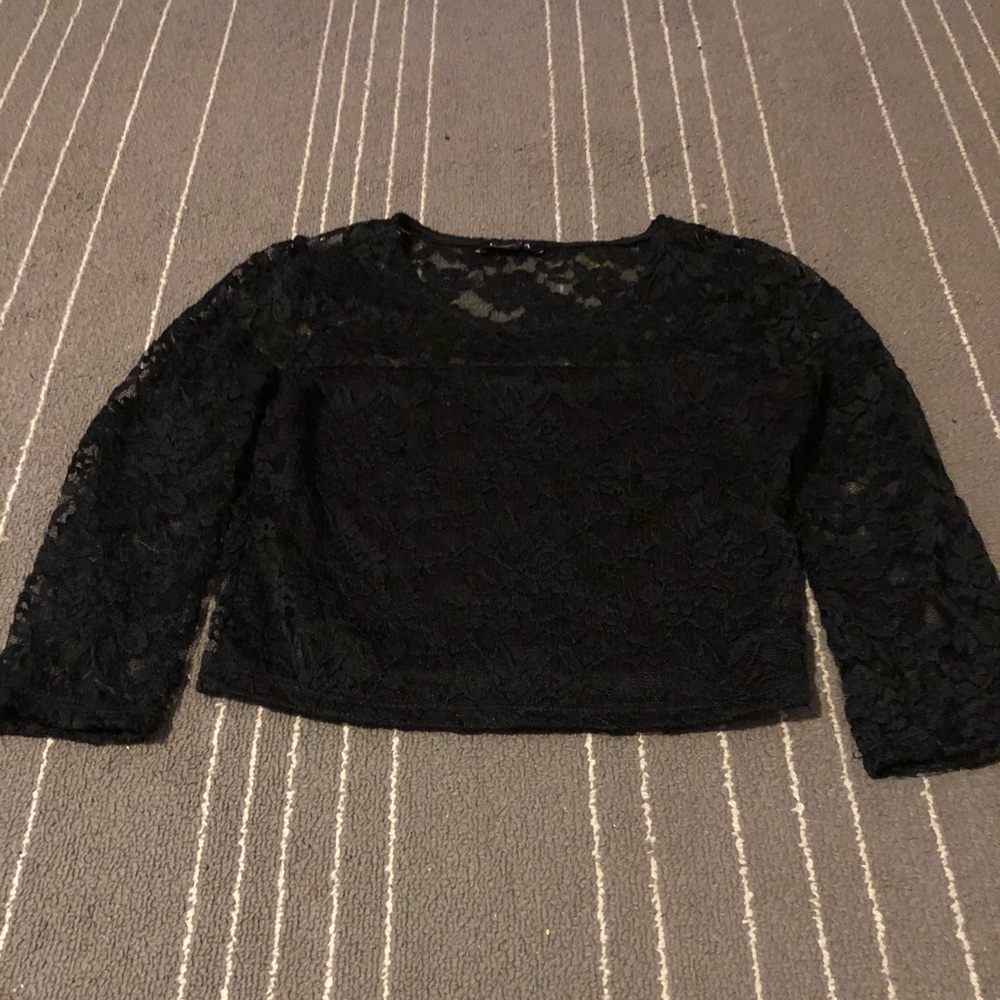 Black crop top
